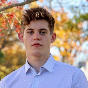 Meet your Posher, Aaron